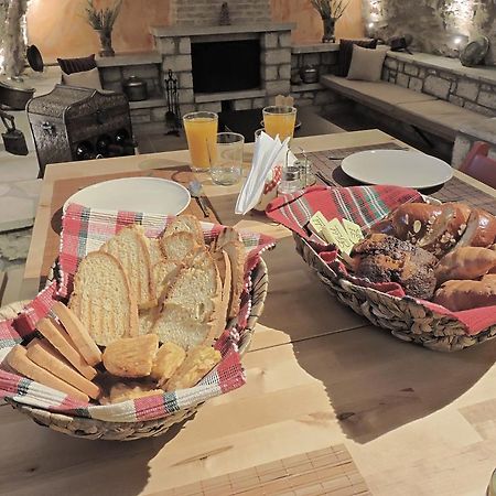 Gartagani Guest House Стемніца Екстер'єр фото