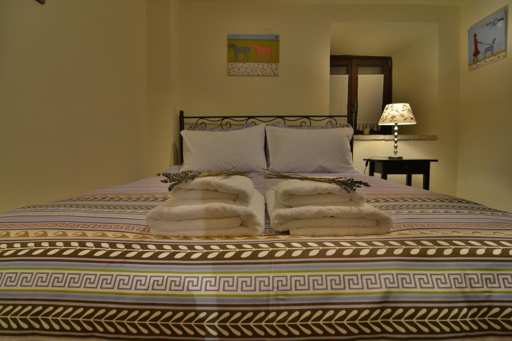 Gartagani Guest House Стемніца Екстер'єр фото
