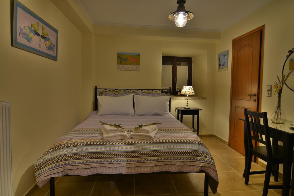 Gartagani Guest House Стемніца Екстер'єр фото