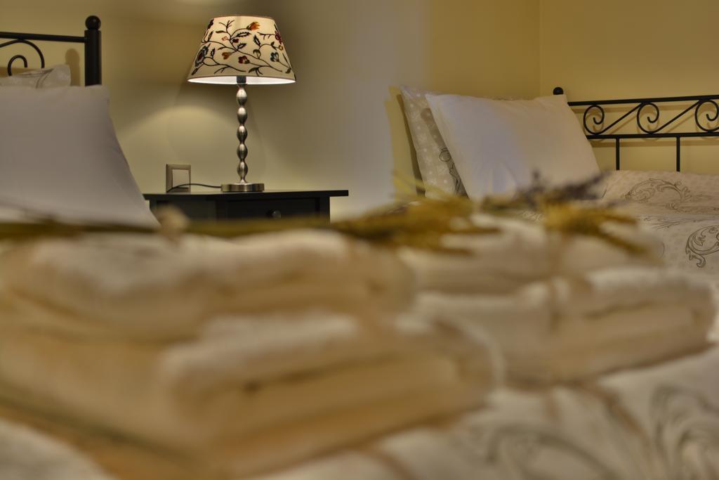 Gartagani Guest House Стемніца Екстер'єр фото